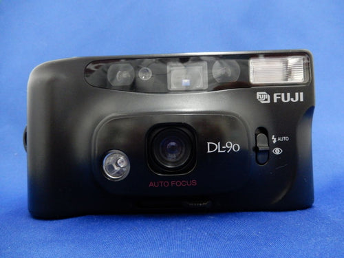 Compact Digital Camera
