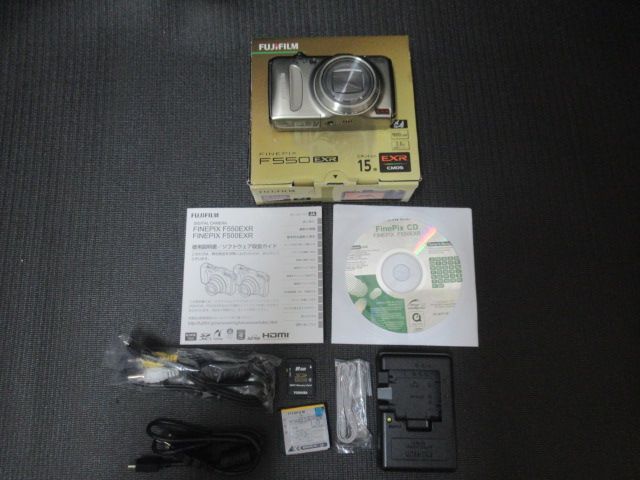 Fujifilm Compact Digital Camera Finpix Sd 1600 3.0 F550Exr