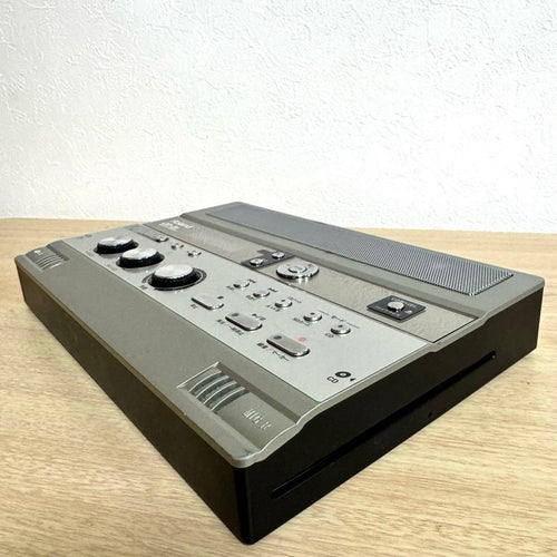 Roland Cd Sacd Players Cd-2E Sd/Cd Recorder
