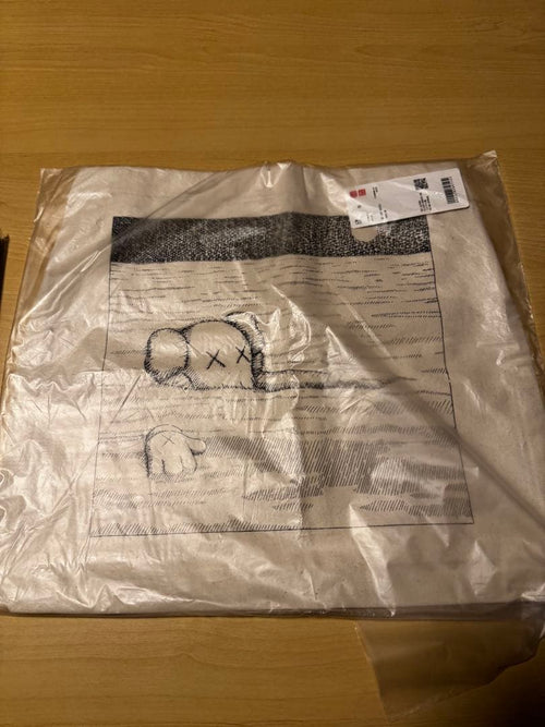 Art, Design Music Uniqlo Kaws Phaidon