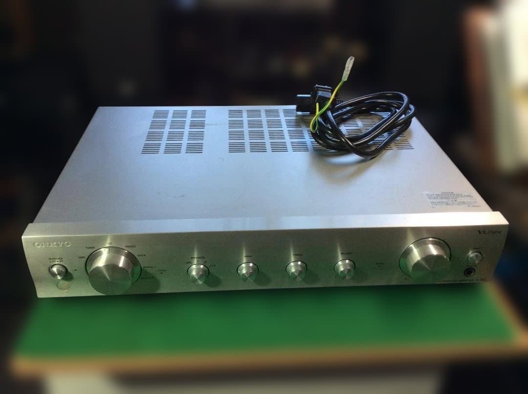 Onkyo Premium Amplifier
