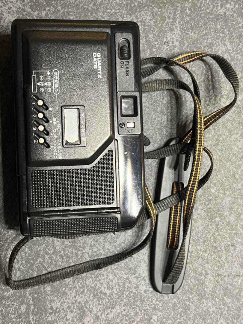 Canon Compact Camera (Film) D