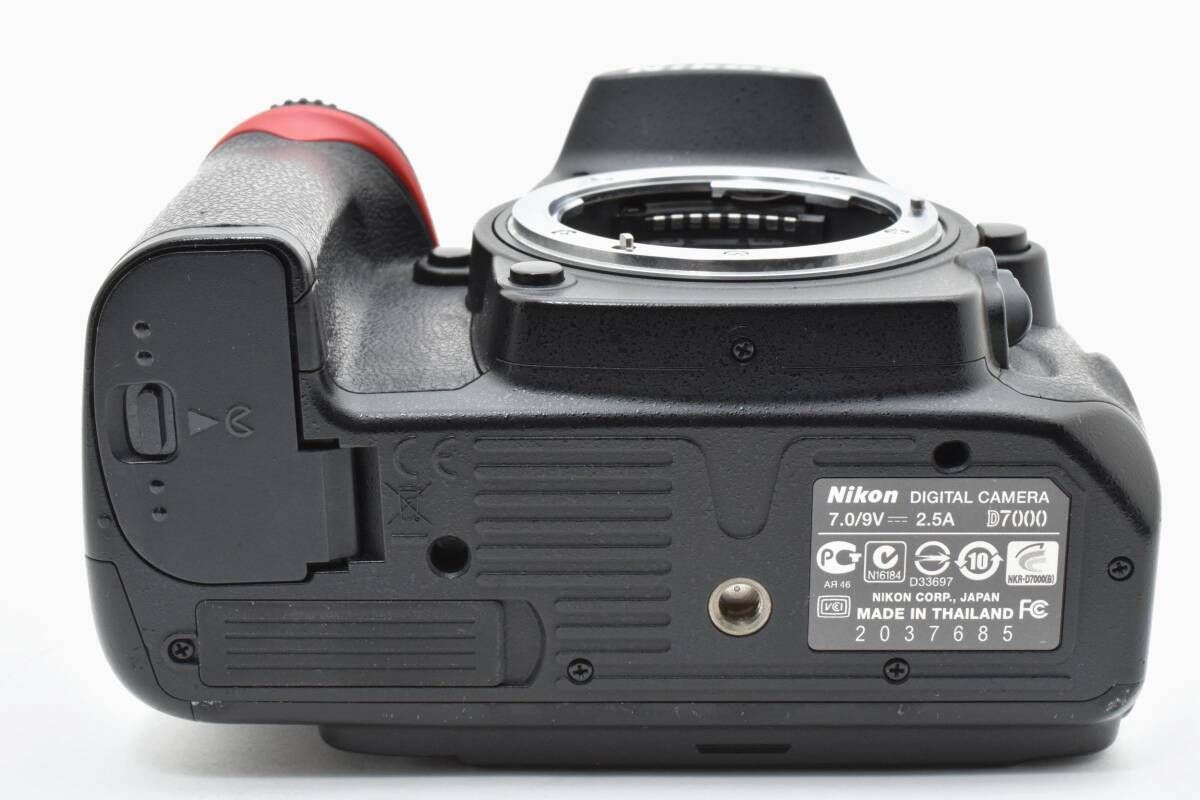 Nikon Digital Slr 21536 D7000 #K733-3