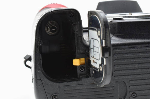 Nikon Digital Slr 21536 D7000 #K733-3