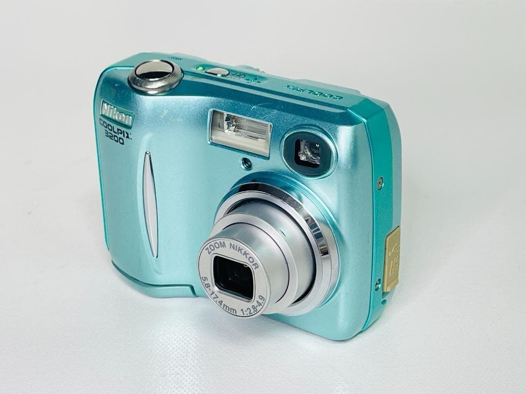 Nikon Compact Digital Cameras Coolpix E3200 3