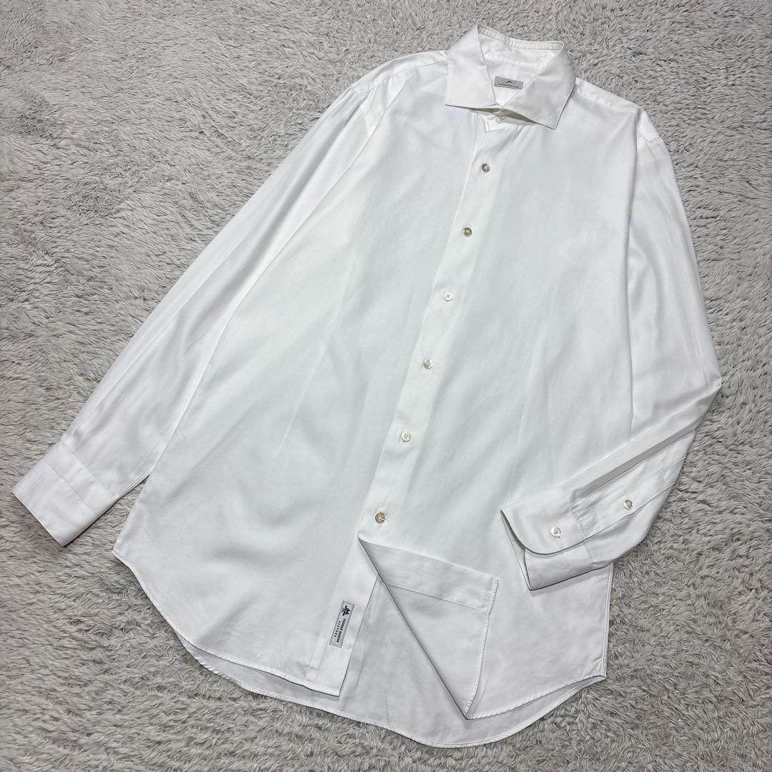Tomorrowland Dress Shirts Business