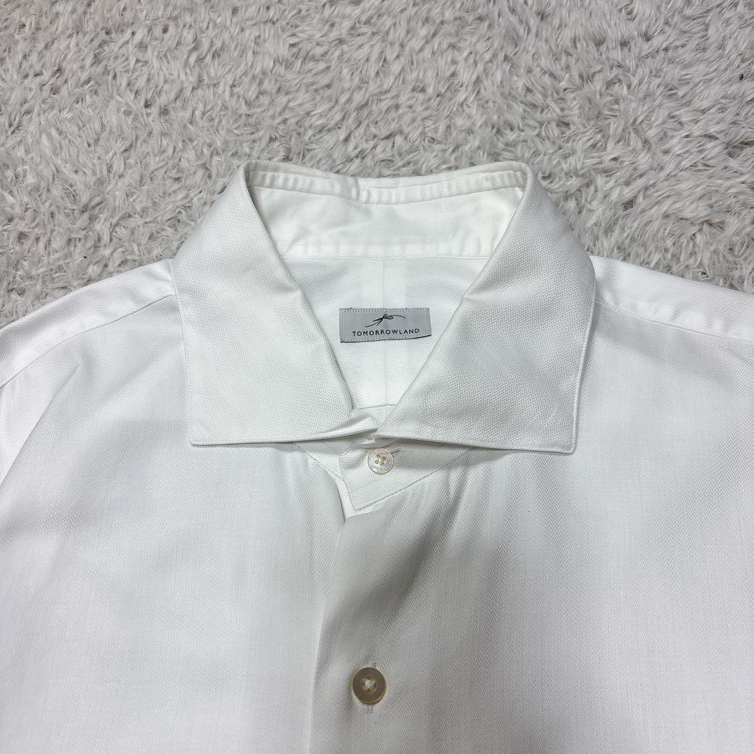 Tomorrowland Dress Shirts Business