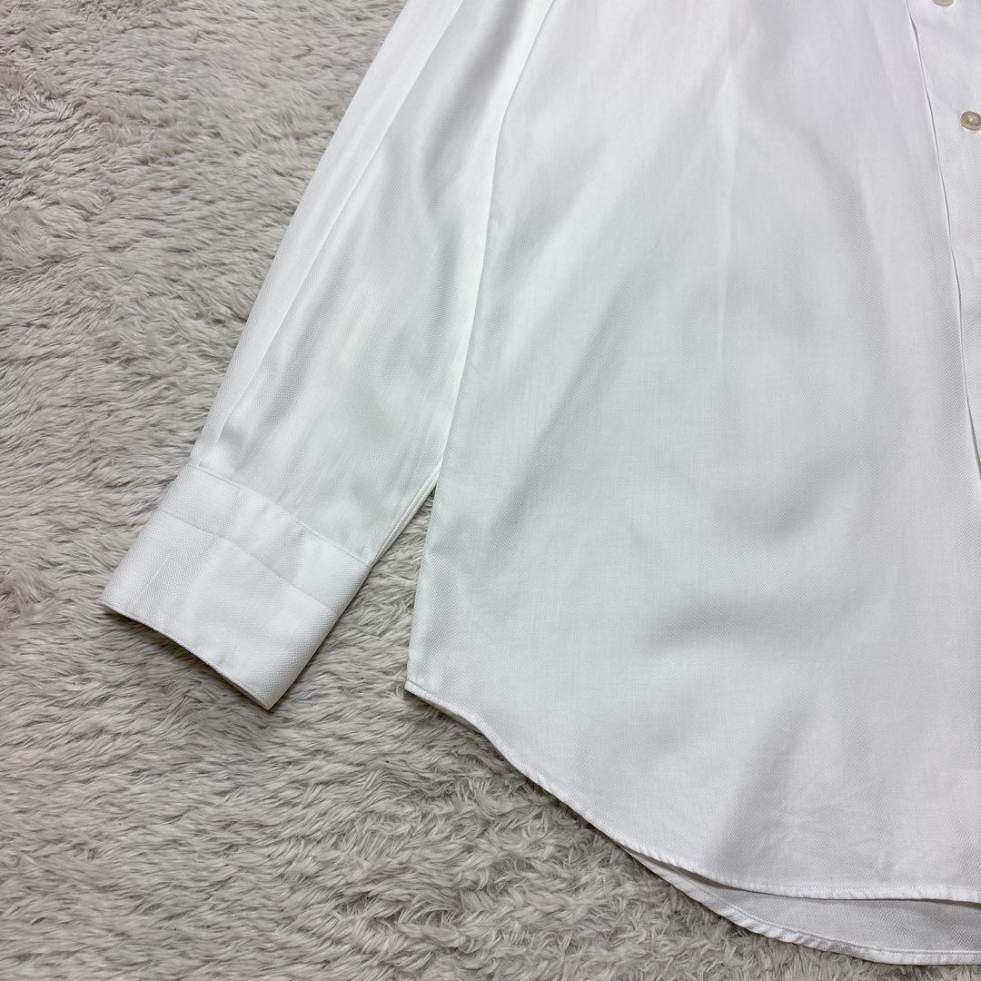 Tomorrowland Dress Shirts Business
