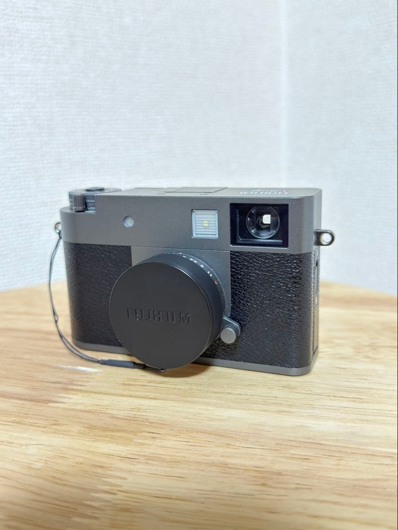 Fujifilm Compact Digital Camera X-Half X-Hf1