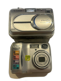 Fujifilm Compact Digital Camera Finepix210 Nikon Coolpix 3200