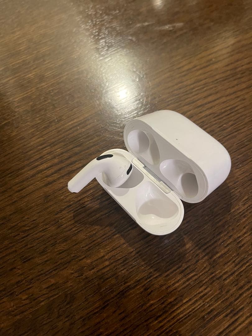 Apple Airpods 4