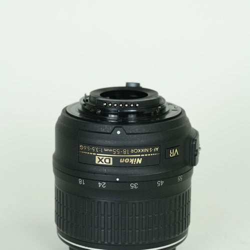 Nikon Lens (Zoom) Af-S Dx Nikkor 18-55Mm F3.5-5.6G Vr F