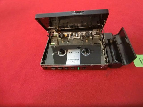 Cassette Players 156 Sony Walkman Wm-F180