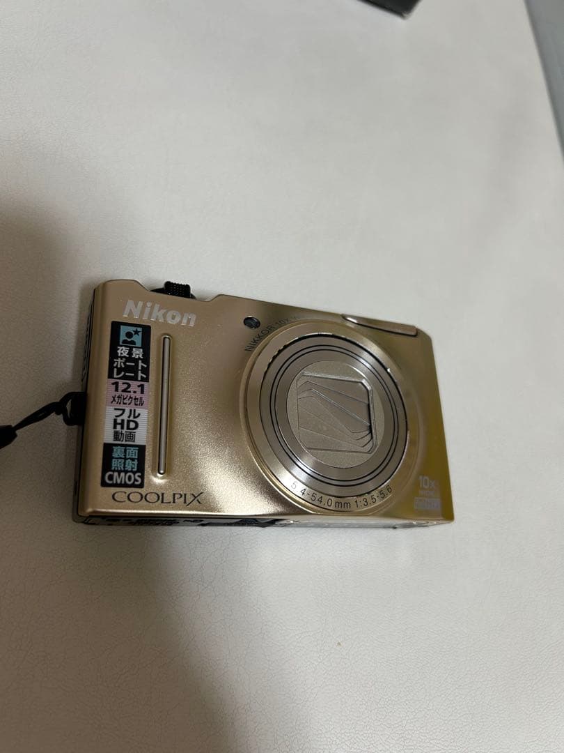 Compact Digital Camera Nikon Coolpix S8100
