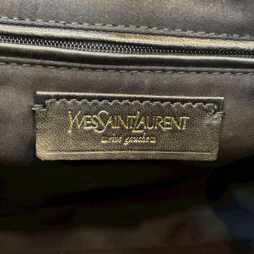 Yves Saint Laurent Shoulder Bags Muse Bag