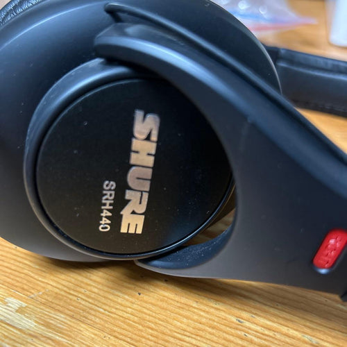 Shure Wired Headphones Srh440
