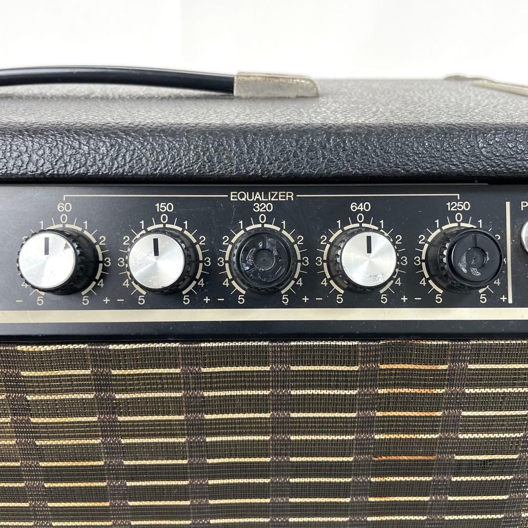 Yamaha Bass Amps F100B