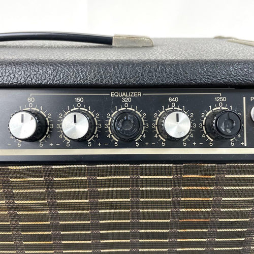 Yamaha Bass Amps F100B