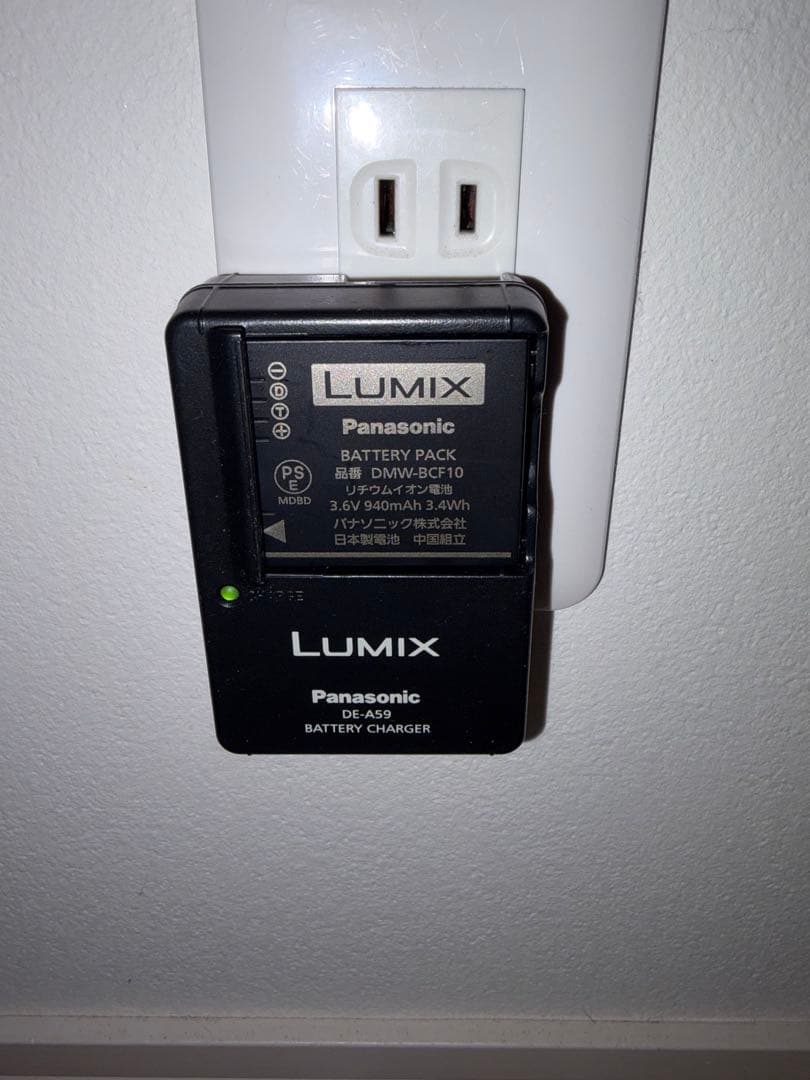 Compact Digital Cameras Panasonic Lumix Fx60