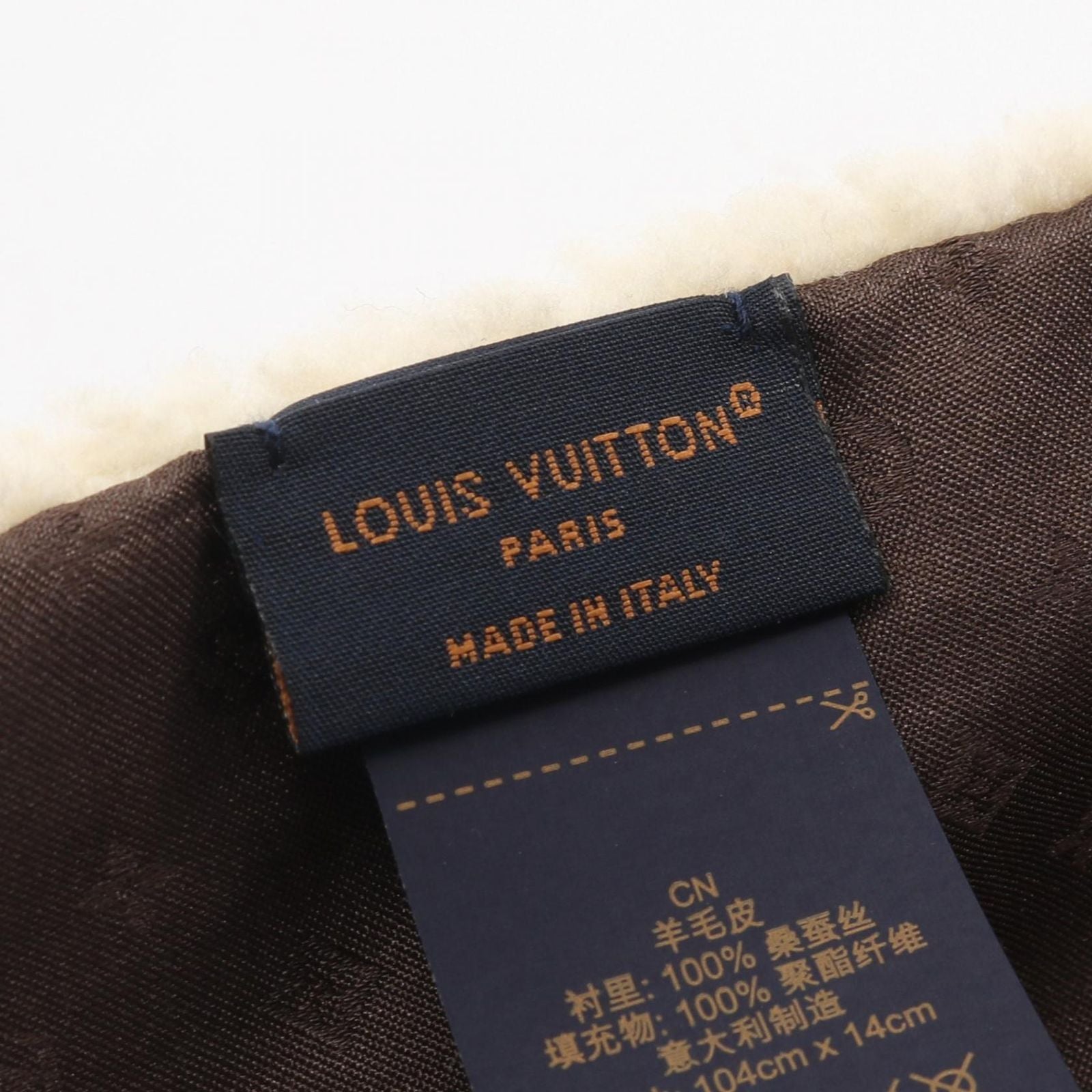 Louis Vuitton Scarf Ski M79229 Used A