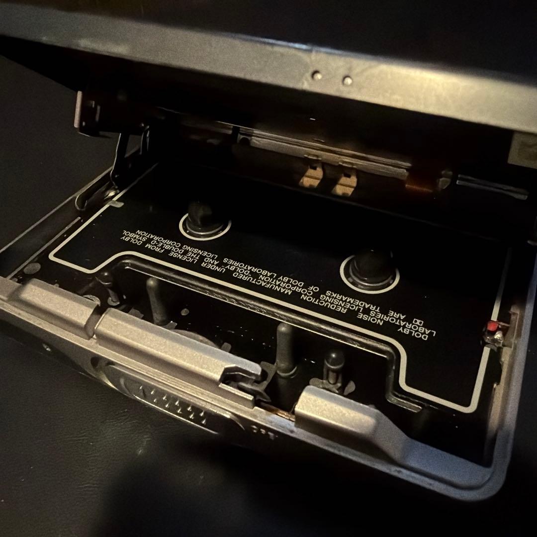 Sony Cassette Players Walkman Wm-Gx612