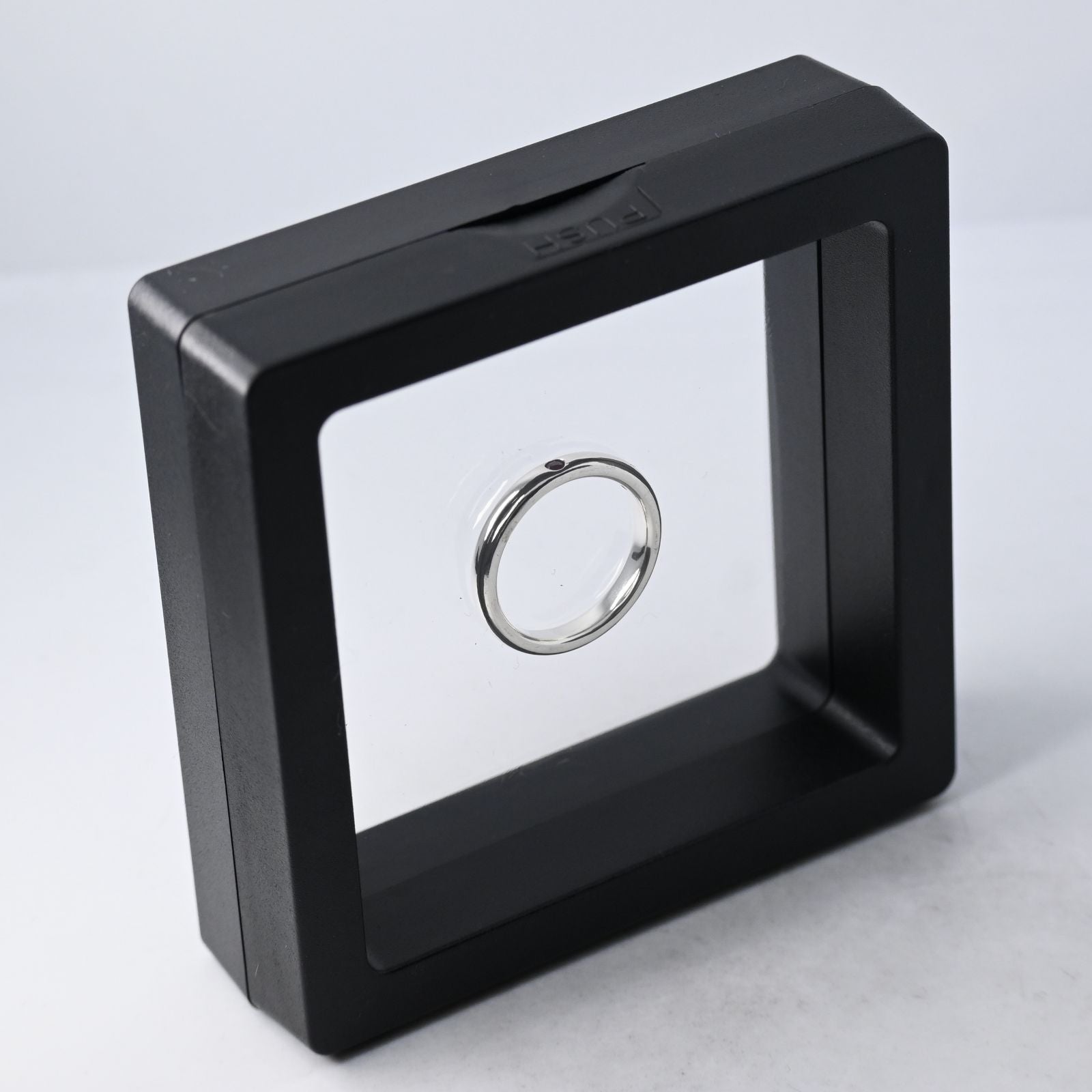 Tiffany Ring Co. 7.5 925