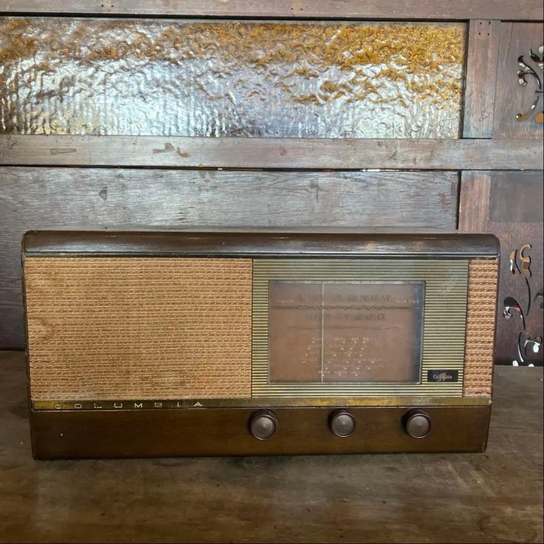 Antique Accessories Columbia