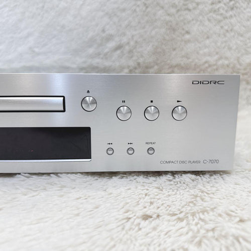 Cd Sacd Players Onkyo C-7070