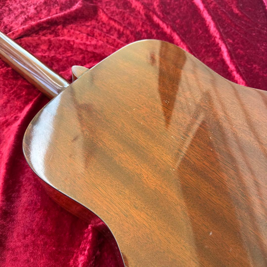 Yamaha Acoustic Guitars Fg-200 70