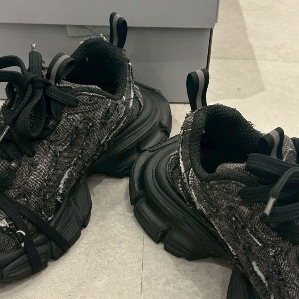 Balenciaga Sneakers 25Aw 3Xl Sneaker 734731Wtsax1000 Size:26 B04