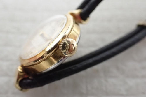 Omega Hand-Wound Watches D2-A