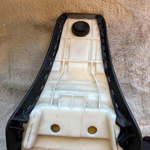 Yamaha Seats Tw200