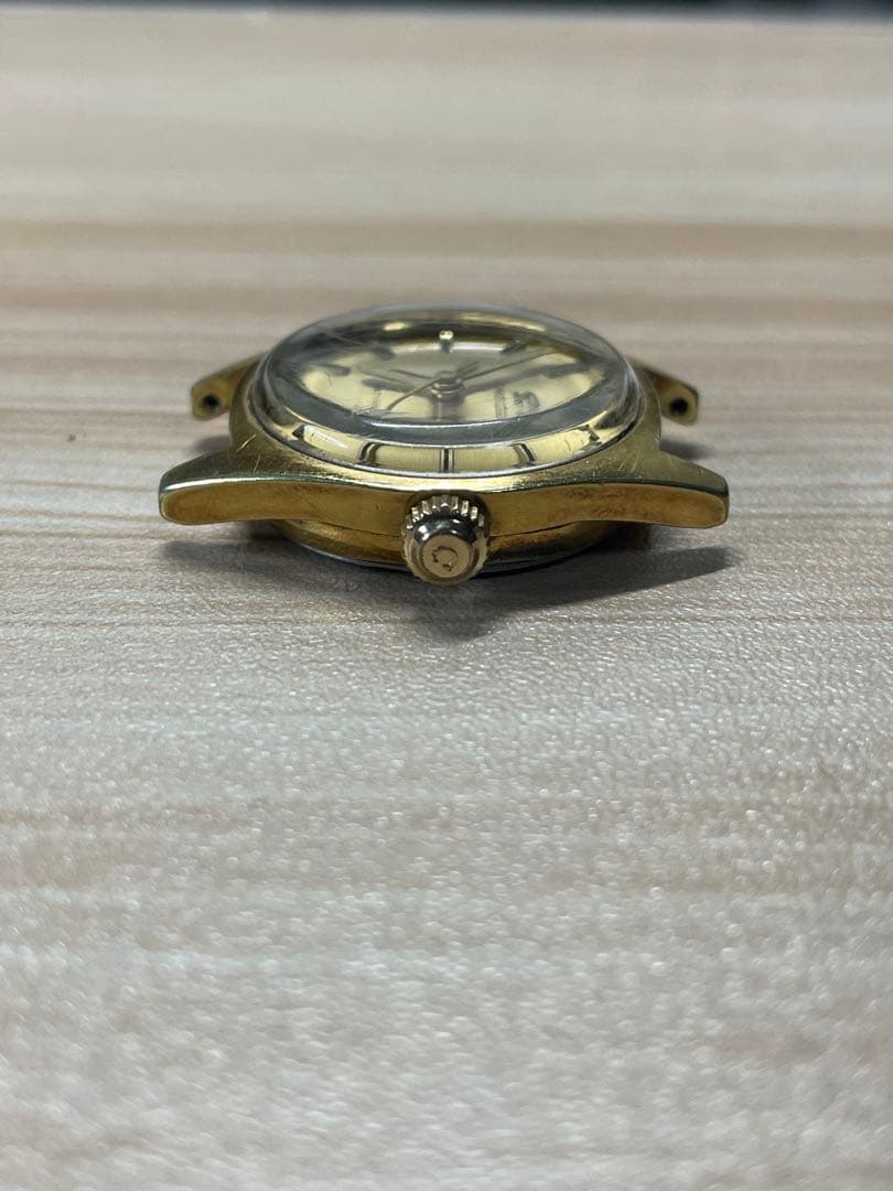Omega Hand-Wound Watches Gen Ve