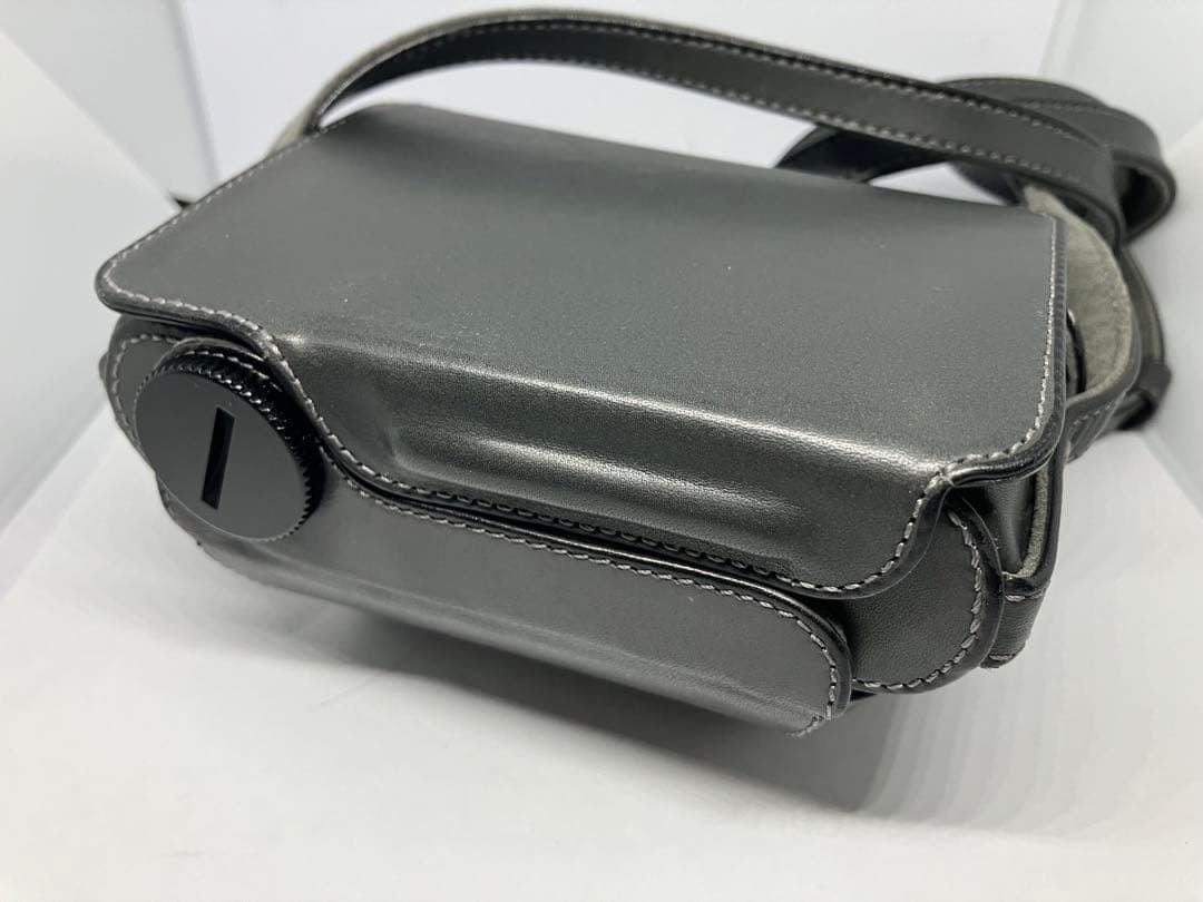 Leica Camera Cases D-Lux4 Ti