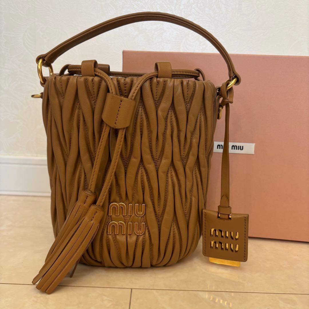 Miu Shoulder Bags Miumiu