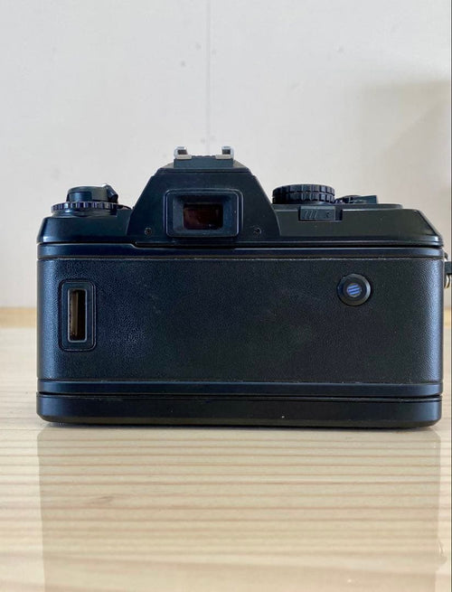 Nikon Slr Cameras (Film) F-501 Af 35-105Mm