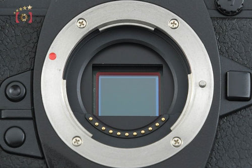 Olympus Mirrorless Interchangeable Lips Om-D E-M1