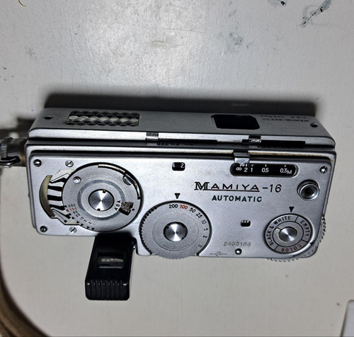 Mamiya Compact Camera (Film) Mamiya-16