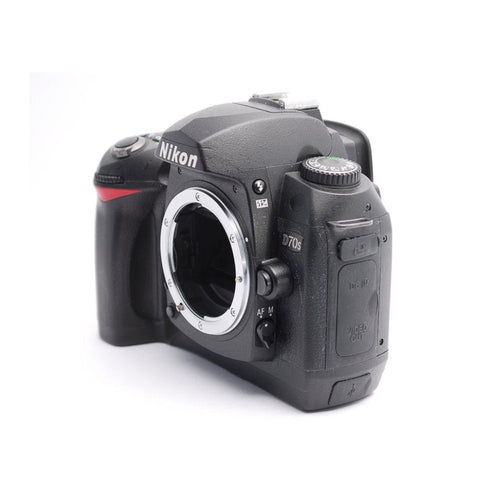 Nikon Digital Slr 1000 Off D70S 28-200