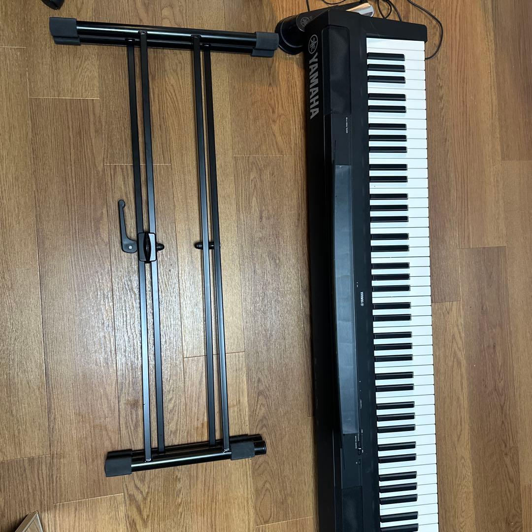 Yamaha Keyboards Digital Pianos P-125 88