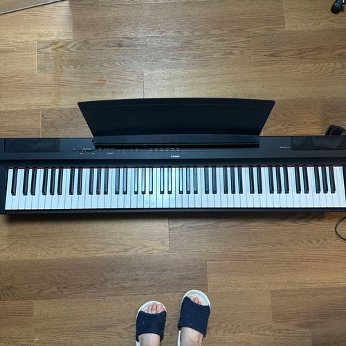 Yamaha Keyboards Digital Pianos P-125 88