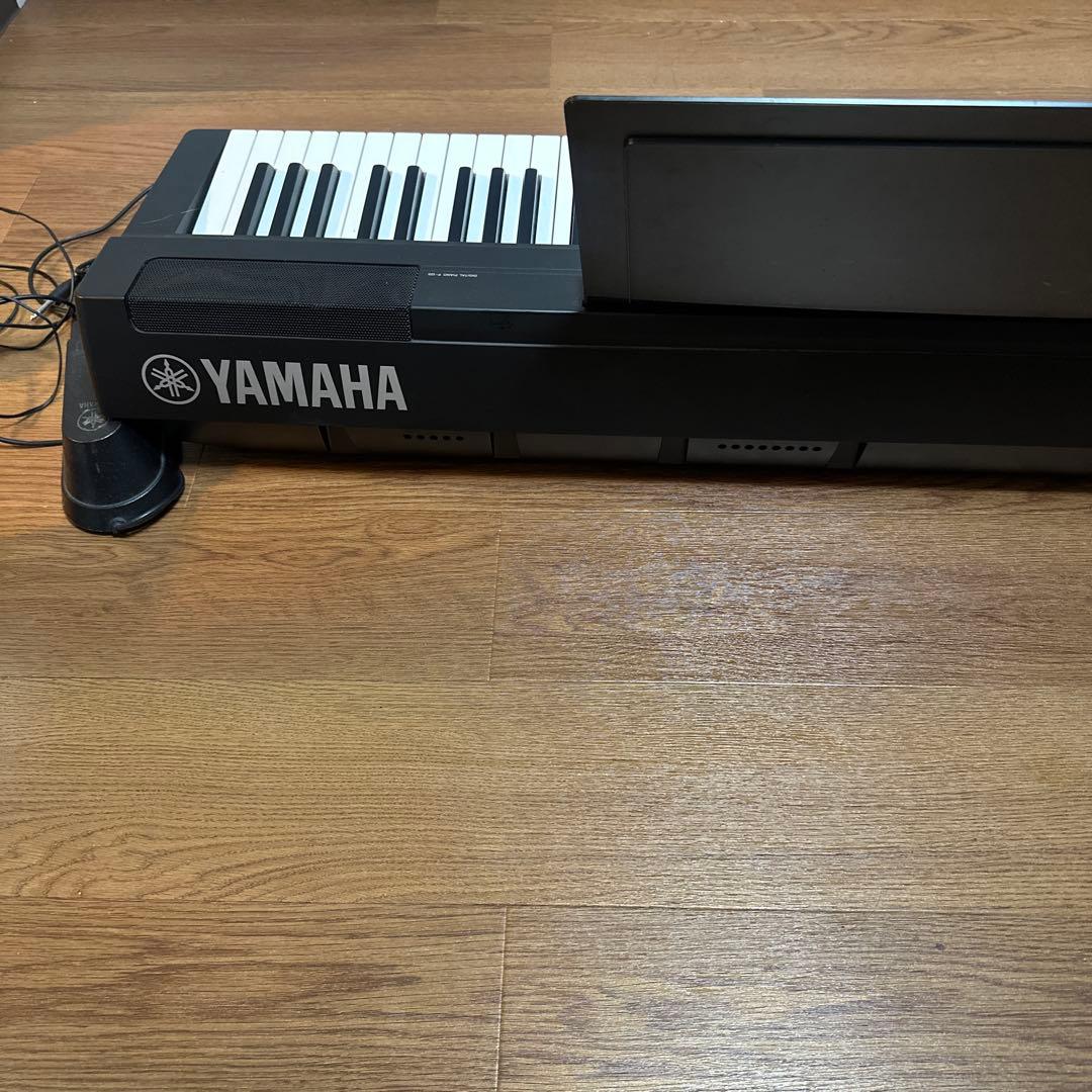 Yamaha Keyboards Digital Pianos P-125 88