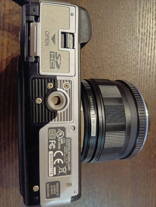 Olympus Mirrorless Interchangeable Lens Cameras Pen E-Pl1