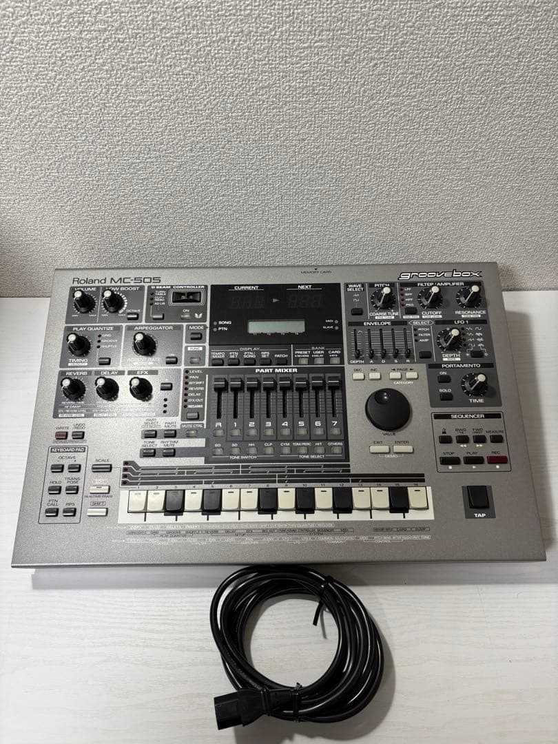 Roland Sequencer Mc-505