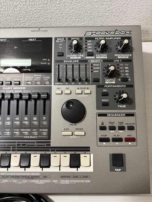 Roland Sequencer Mc-505