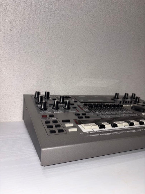 Roland Sequencer Mc-505