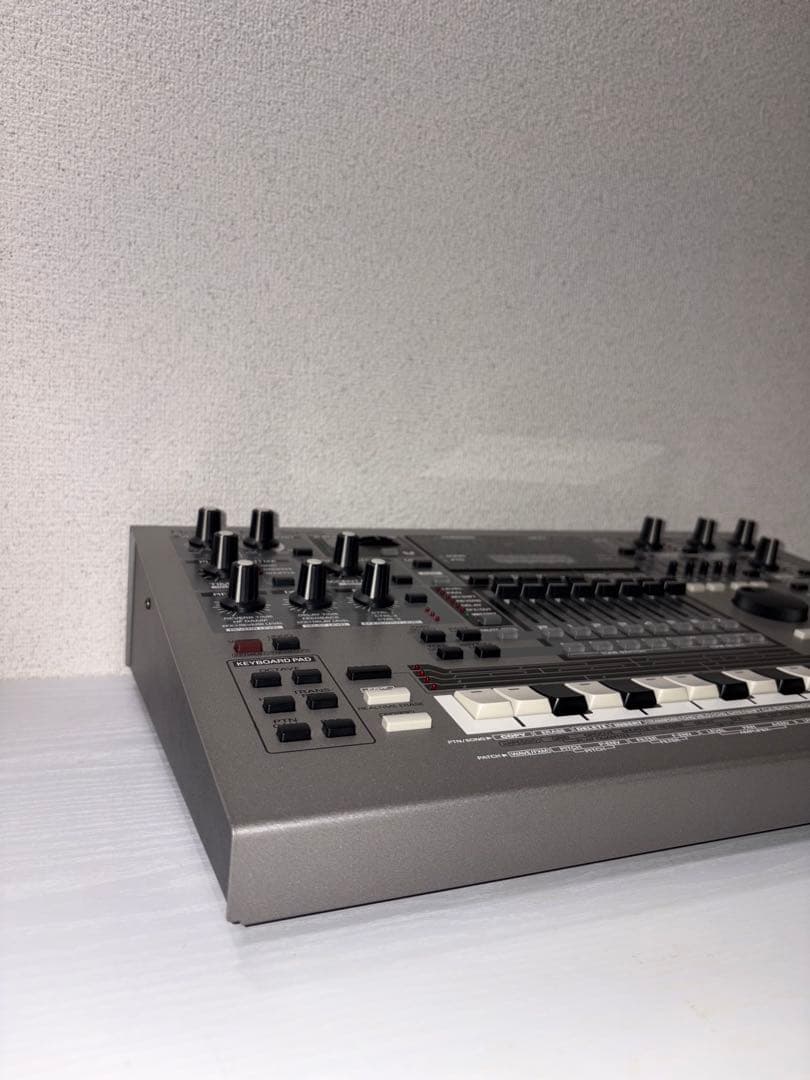 Roland Sequencer Mc-505