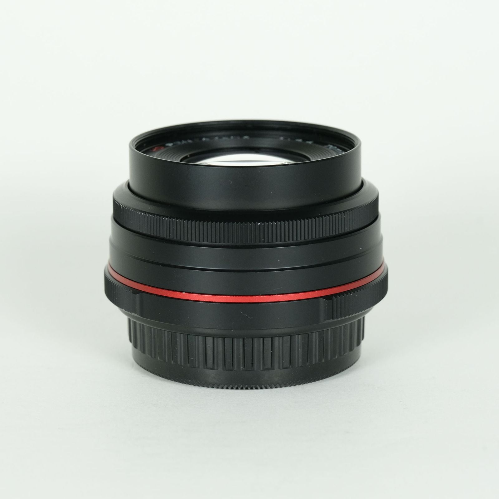 Pentax Lens (Single Focus) Hd Pentax-Da 70Mmf2.4 K