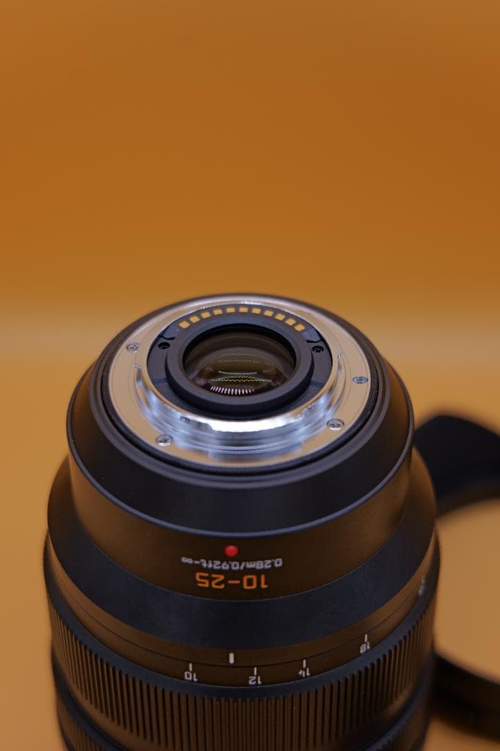 Panasonic Lens (Zoom) Leica Dg 10-25Mm F1.7