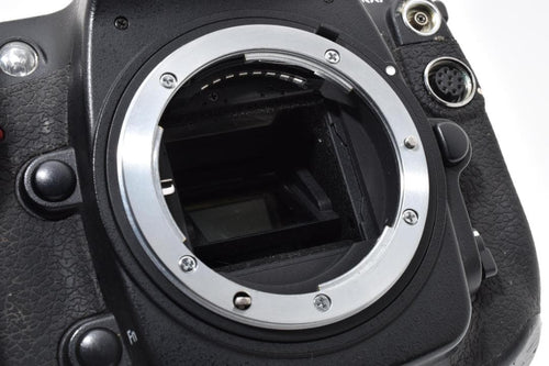 Digital Slr 9,323 D300 #21204